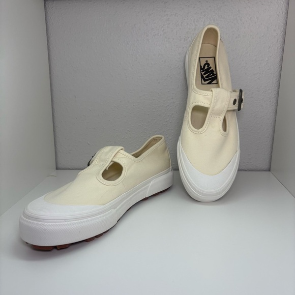 Vans Off the Wall 93 Mary Jane T Strap Style-Chunky Sole, White Size 8.5 Women's - Picture 2 of 6